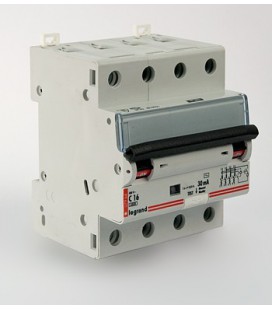 Автоматический выключатель Legrand DX3 4 фазы 40A 4М (Тип C) 6 kA